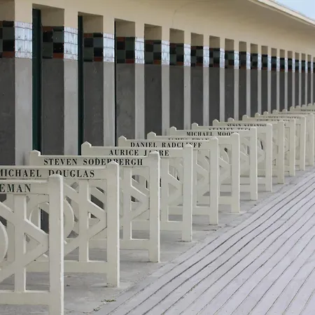 بيت للعطل L'oree De Deauville Saint-Gâtien-des-Bois